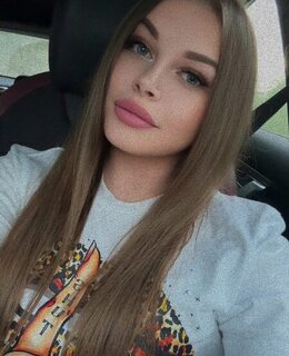 Полина